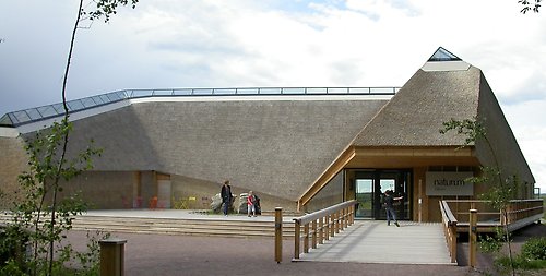 Ett foto över byggnaden Naturum Tåkern. 